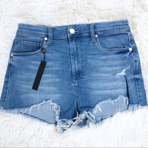 NWT BLANKNYC Denim Puppy Love Denim Wedge Shorts Size 24 - Picture 3 of 14